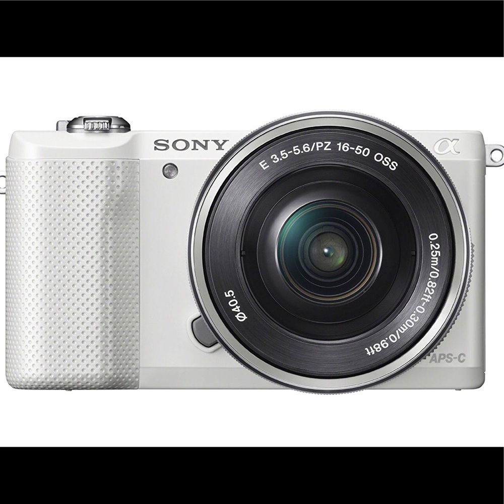 Sony a5000 Mirrorless Camera